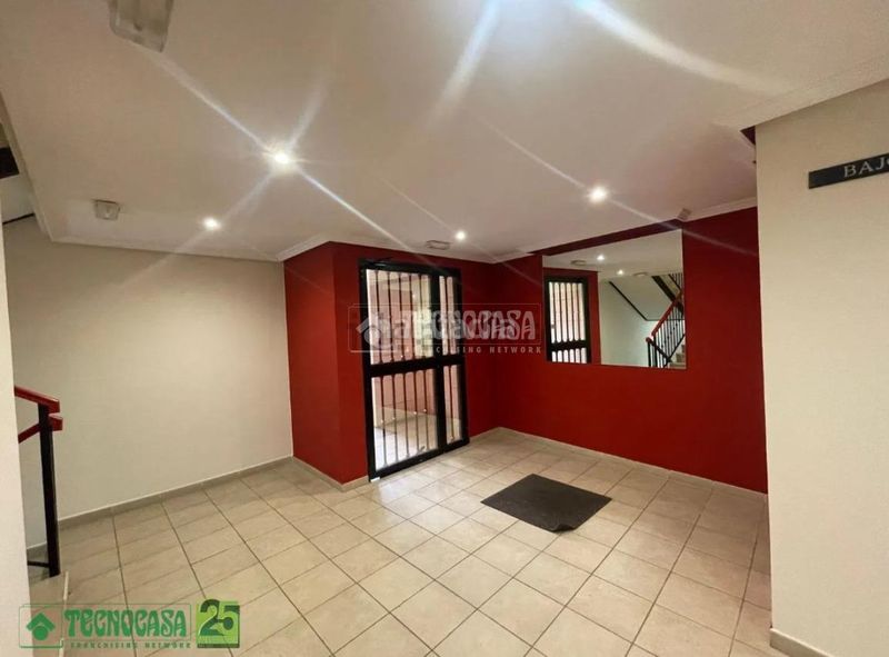 Foto b216dfb5-18bc-48fe-8773-1e385880cb6d. Flat with heating pool in Centro Ocaña