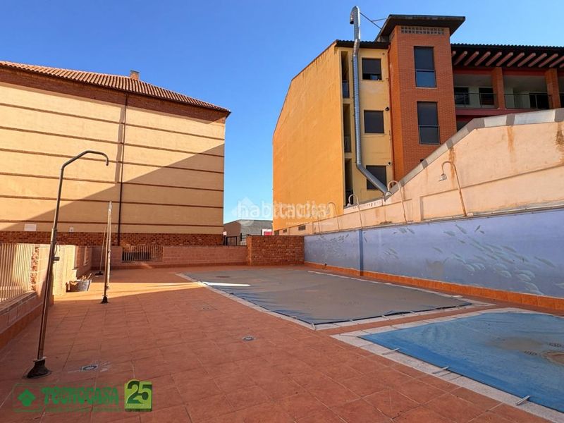 Foto f527c51b-5d23-4d09-9ea4-ca459c237b92. Pis amb calefacció piscina a Entrada-Gasolineras Ocaña