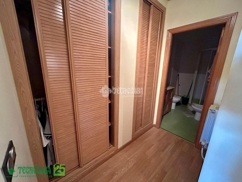 Foto d04a7f01-1d4b-4309-8fca-100bd09934ff. Pis amb calefacció aparcament a Entrada-Gasolineras Ocaña