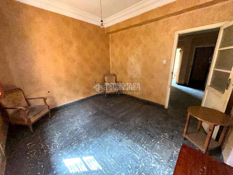 Foto 3b47e97d-bdbb-490b-8ddd-6ea1c4ad3fc5. Piso  en venta en Barrio de Patraix Valencia