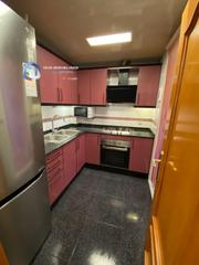 Etagenwohnung in Avinguda del Marquès de Sant Mori