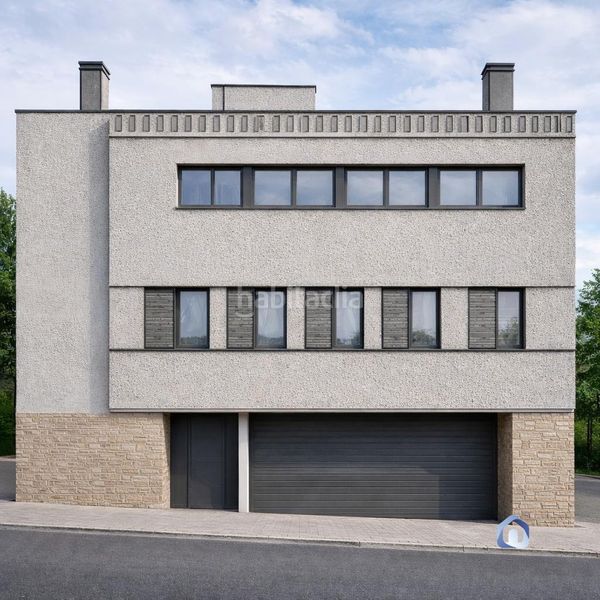 Foto 89178114-dbe2-466e-8b5e-7ba5ba92c43d. Casa con parcheggio in Sant Feliu de Codines