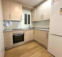 Appartement à Centre. Se vende piso en planta baja en excelente estado de conservación