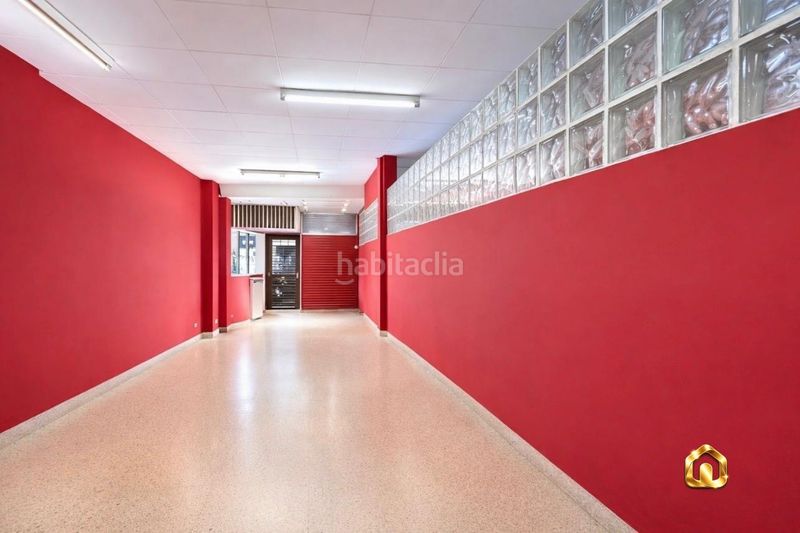 Foto 53b3ccb4-621c-44c1-acc0-ad2c8c120ef6. Local comercial a Col·legis Nous Mollet del Vallès