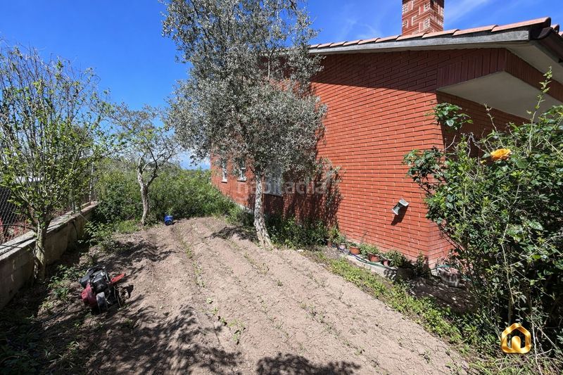 Foto 1882a1dd-1bea-47a6-addf-8fc2a9ff81ef. Casa amb calefacció aparcament piscina a Sant Fost de Campsentelles