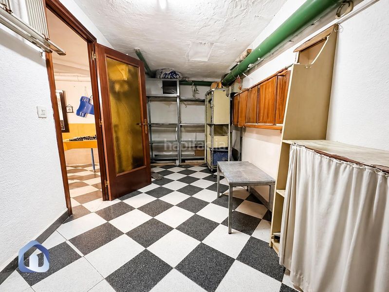 Foto 3c278f35-3cab-4a61-8a4f-89af2bf31191. Casa adossada amb aparcament a Can Pantiquet Mollet del Vallès