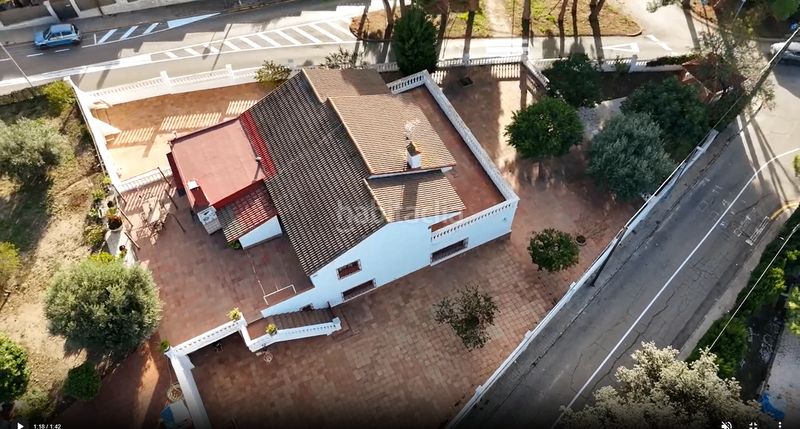 Foto f25870d7-40c5-4578-a421-0c9c7d21c7d0. Casa amb xemeneia calefacció aparcament a Lliçà d´Amunt