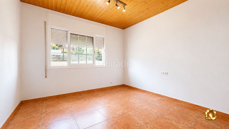 Foto 837fd283-68e3-4b77-aeeb-0407a6888a9a. Casa amb xemeneia aparcament piscina a Lliçà de Vall