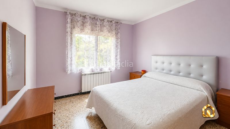 Foto b8329018-c622-4155-87db-cda72c16cf86. Pis amb calefacció a Col·legis Nous Mollet del Vallès