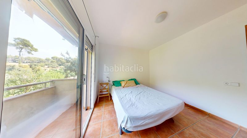 Foto 5d1e3733-1e63-4d76-b285-4f4286bcde8d. Xalet amb xemeneia calefacció aparcament a Lliçà d´Amunt