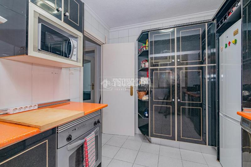 Foto bf762b30-e842-41ff-87c5-6d56c1a0c2b7. Appartamento in Angustias - Chana - Encina Granada