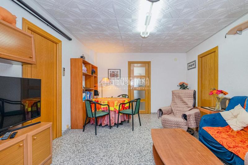 Foto a0de2ef8-d9b2-4154-b85a-f9e9d6823a2c. Etagenwohnung in Bobadilla Granada