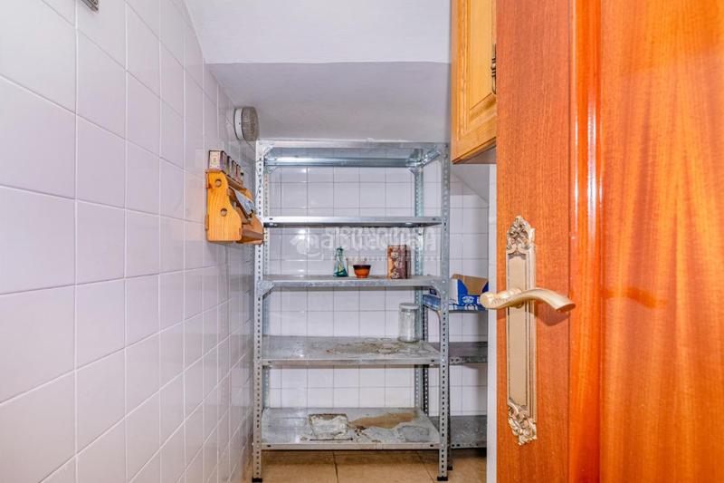 Foto b0e56ad2-3583-4a74-80e1-0ba46ee05b7e. Maison jumelée avec chauffage parking dans Cerrillo de Maracena - Periodistas Granada