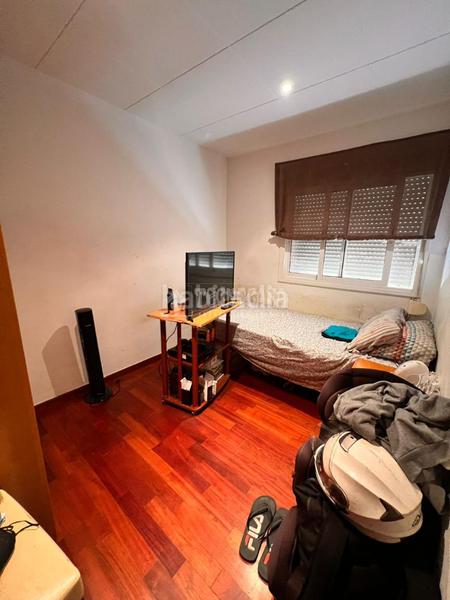 Foto 8aebd2a1-5308-4541-bdab-22ebfbd4e09c. Piso  en venta en Prosperitat Barcelona