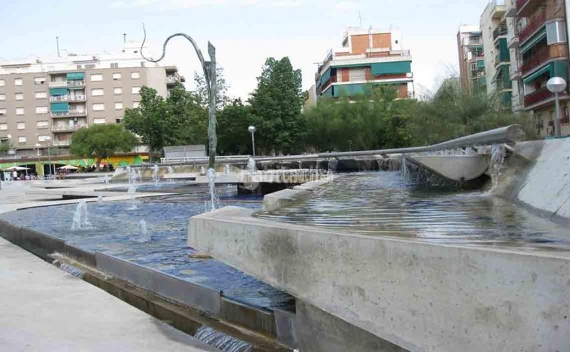 Foto 5c07411d-4a57-42dc-8788-373e79392e9f. Piso  en venta en Prosperitat Barcelona
