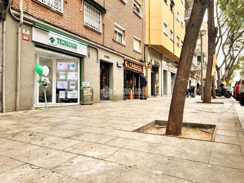 Foto b800d932-aa6f-4e89-b497-b544bf90078b. Piso  en venta en Prosperitat Barcelona