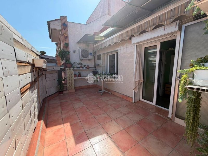 Foto 49911e3c-f635-4a9b-ae9d-18882be1fa7a. Pis a Prosperitat Barcelona
