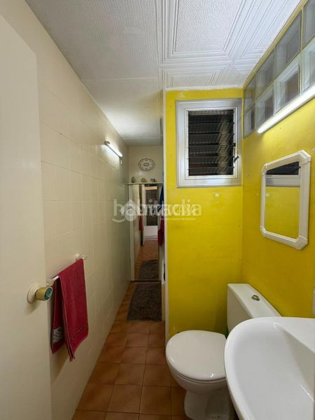 Foto e64a476d-bff0-4526-99dc-4b04e36de169. Pis a Prosperitat Barcelona