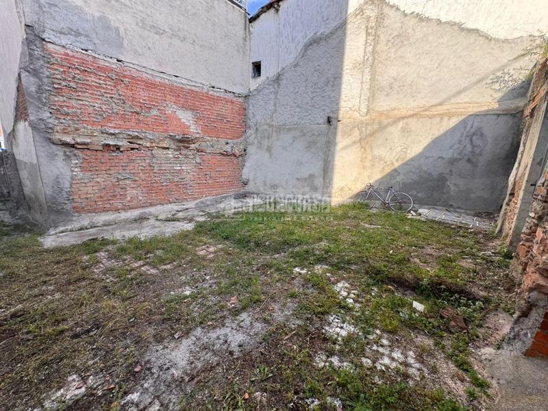 Foto 8881653e-77fc-472f-bb46-a905594f85f4. Residential plot in Tres Olivos-Valverde Madrid