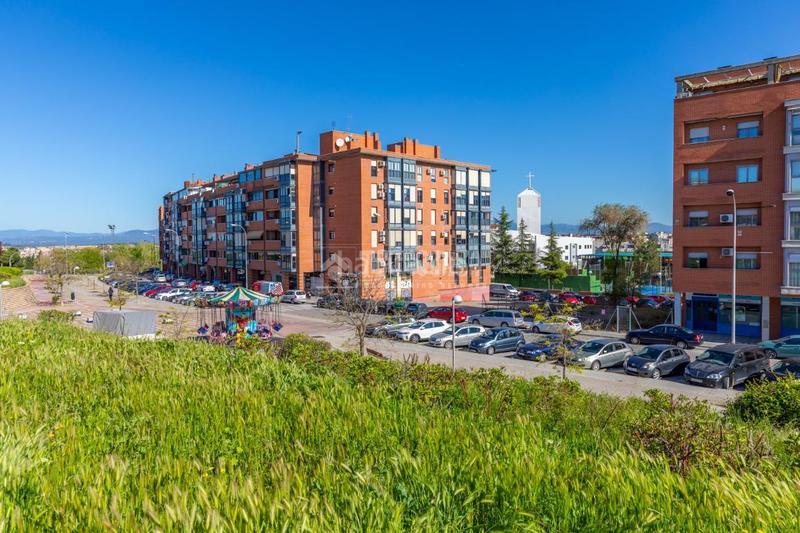 Foto 8af7fbc8-4843-4196-a847-f742a4df6b42. Residential plot in Tres Olivos-Valverde Madrid