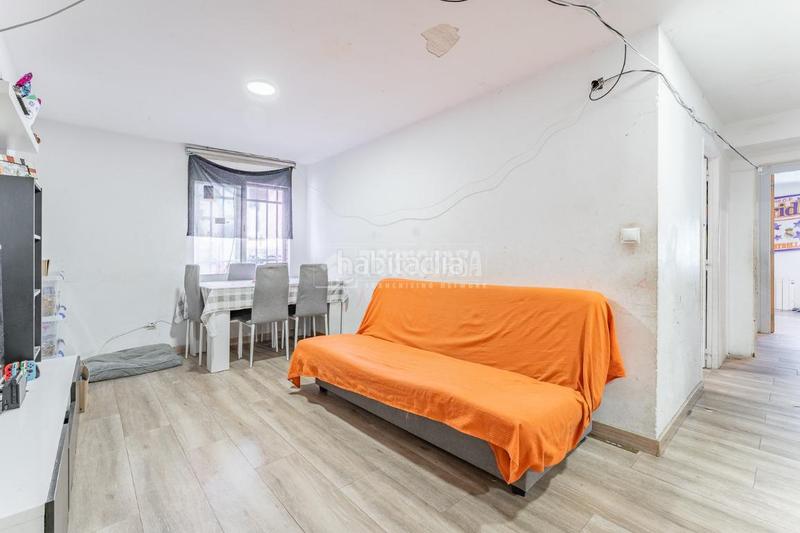 Foto 009759b4-d2a1-42bf-97d8-1b92fdd176e4. Piso  en venta en Tres Olivos-Valverde Madrid