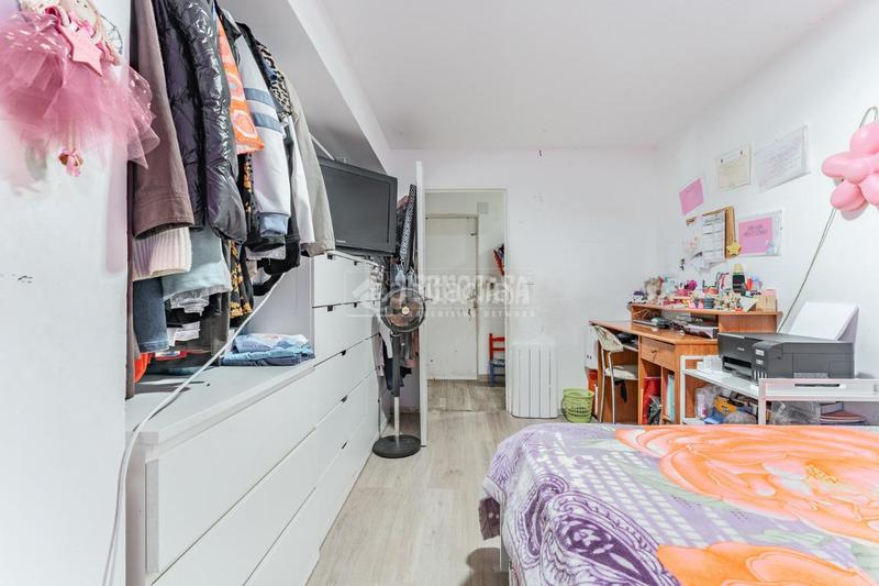 Foto 730b7feb-2d1a-42f3-b3ae-cd899117023a. Piso  en venta en Tres Olivos-Valverde Madrid