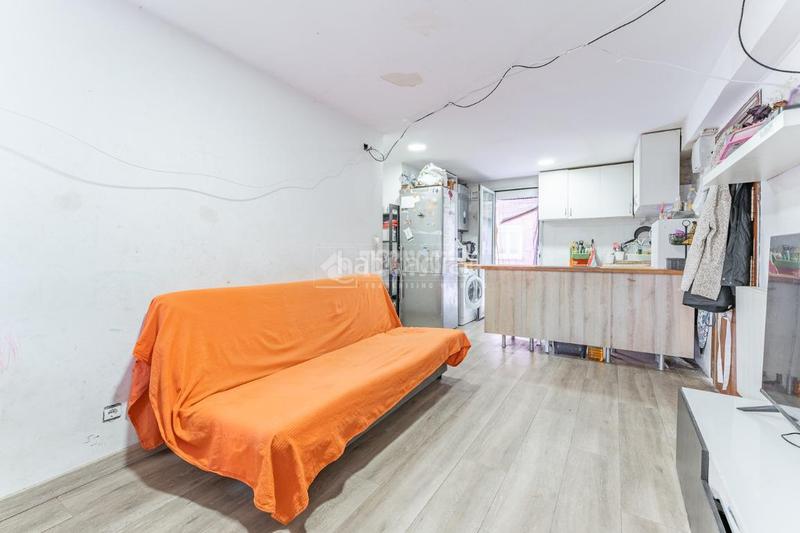 Foto f04b167f-0c48-4c25-9880-bbed8461c9d0. Piso  en venta en Tres Olivos-Valverde Madrid