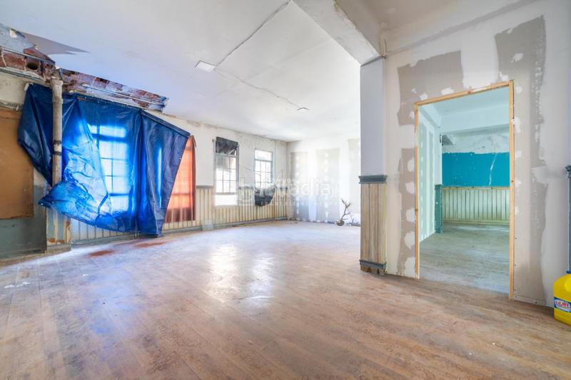 Foto 833ae325-b615-4e02-a0c7-66ec9d528f72. Edifici a Tres Olivos-Valverde Madrid