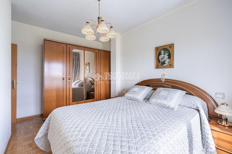 Foto 894a66b2-eeca-49a6-b2e1-1740d954078d. Piso  en venta en Tres Olivos-Valverde Madrid