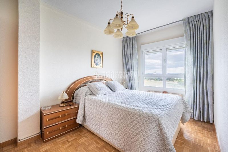 Foto bd3d1470-a52f-40aa-aa7f-687d1655be21. Piso  en venta en Tres Olivos-Valverde Madrid