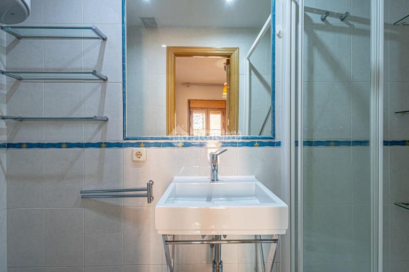 Foto 5732a867-4627-43e7-991b-b53628f6375b. Casa aparellada a Tres Olivos-Valverde Madrid