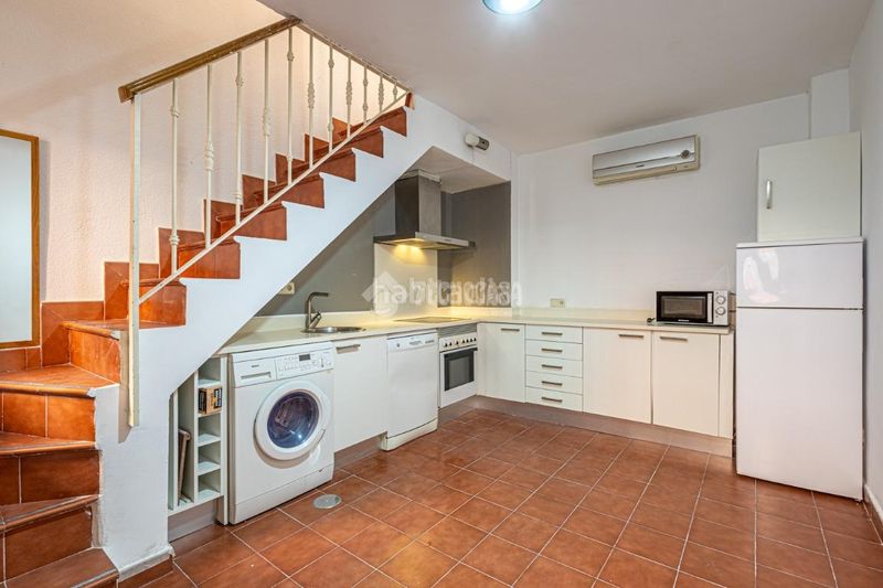 Foto c245b6b2-074e-49c4-99db-40537eb5c324. Casa aparellada a Tres Olivos-Valverde Madrid