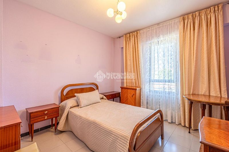 Foto 15d1651d-3023-4d57-a547-e6d7d376a2f5. Piso  en venta en Tres Olivos-Valverde Madrid