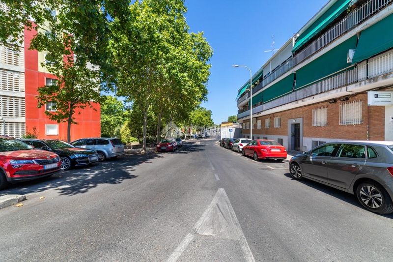 Foto 68e3cdf0-a722-4fda-b08c-d9af8e3e49d8. Pis a Tres Olivos-Valverde Madrid