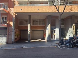 Aparcament cotxe a Carrer de sant fructus 78