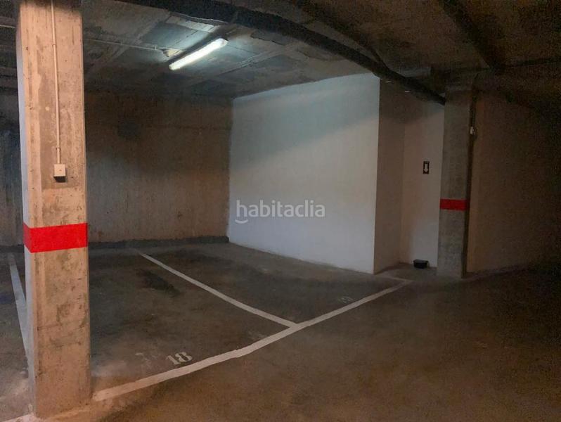 Foto f4f35543-9ffb-44c8-8274-474936dd4b9b. Parking coche en Font de la Guatlla Barcelona