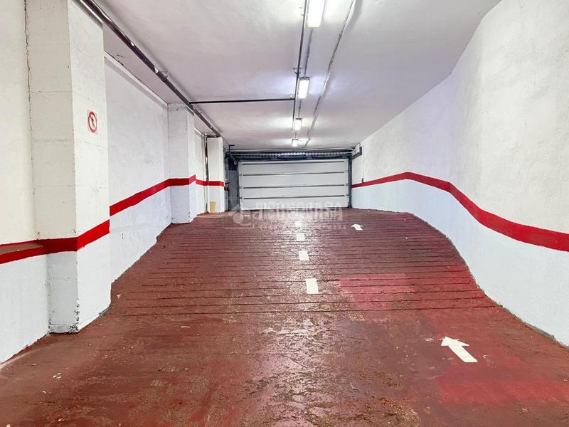 Foto 388be0e8-ccf2-4a78-a5e9-d8470d16b630. Autoparkplatz in L´Antiga Esquerra de l´Eixample Barcelona