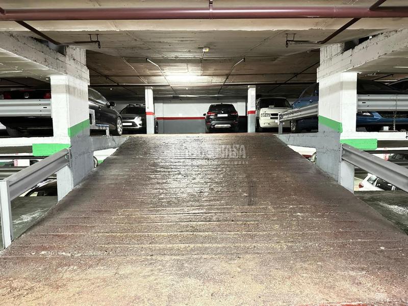 Foto a6d9ac23-7416-4669-a224-6baf0b7bc911. Autoparkplatz in L´Antiga Esquerra de l´Eixample Barcelona