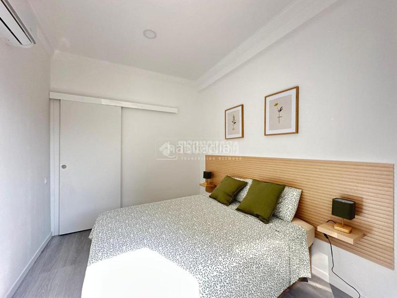 Foto 52e29621-fae3-4816-9e5d-88df419e2dc7. Alquiler piso  en alquiler en Dreta de l´Eixample Barcelona