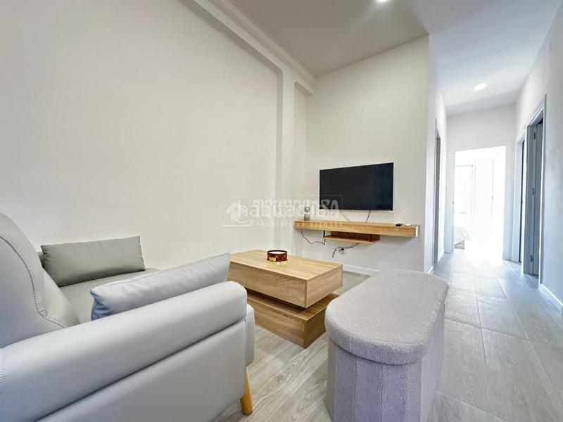 Foto 909d236d-8107-4820-808e-0ed6fc0d2b34. Alquiler piso  en alquiler en Dreta de l´Eixample Barcelona