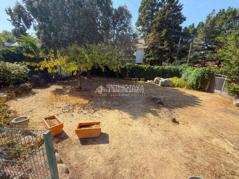 Foto 2ff7f7d0-4232-4836-b7d1-f4acc2db6568. Wohngrundstück in Dehesa-El Soto Collado Villalba