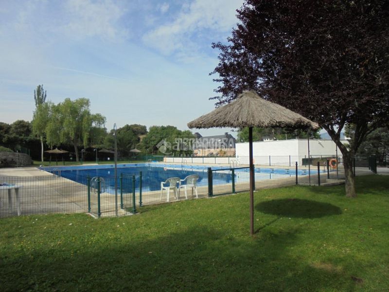 Foto b66ec0ba-9a99-4d16-8025-94c3b17d18eb. Pis amb calefacció piscina a Fontenebro-Altavista Collado Villalba