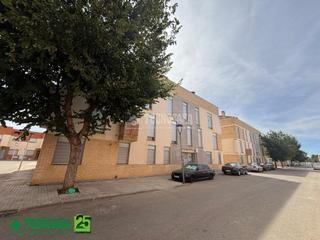 Pis  Calle claudiano garcía quilon. Piso en venta en malagón