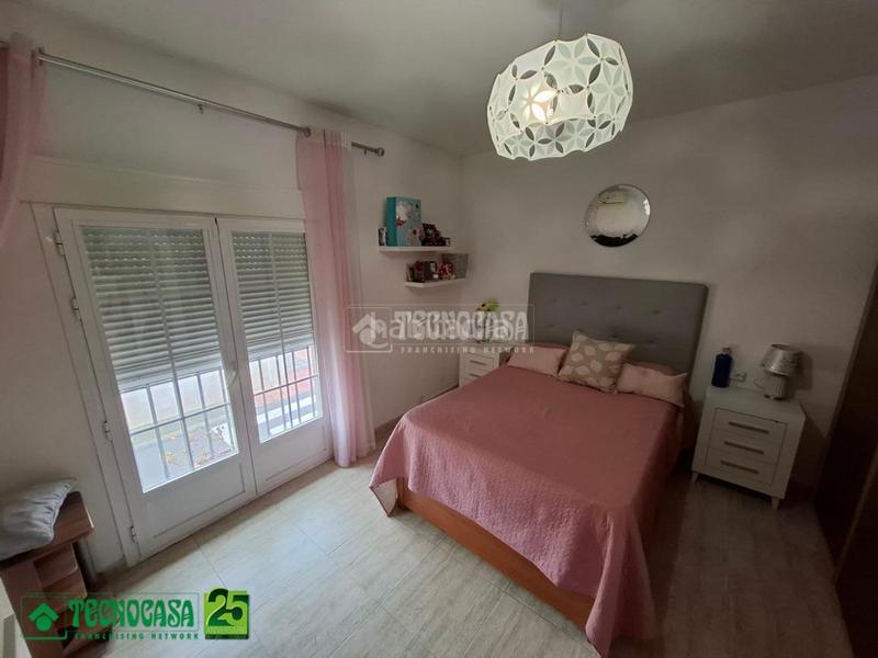 Foto 23974dc4-47fe-4e1f-8d4e-b338df8b177c. Casa aparellada a Santa María - Pío XII Ciudad Real