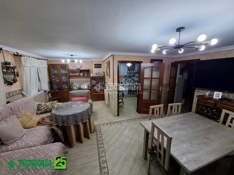 Foto 29f73d4c-766d-4706-af73-f9f3328109ed. Casa aparellada a Santa María - Pío XII Ciudad Real