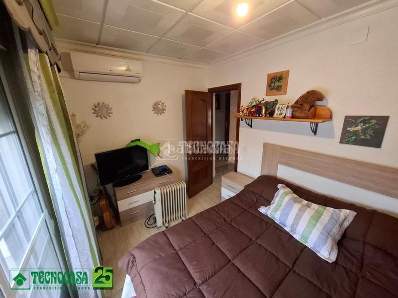 Foto 7260d9cc-98df-4bc8-b986-63c43d5dac58. Casa aparellada a Santa María - Pío XII Ciudad Real