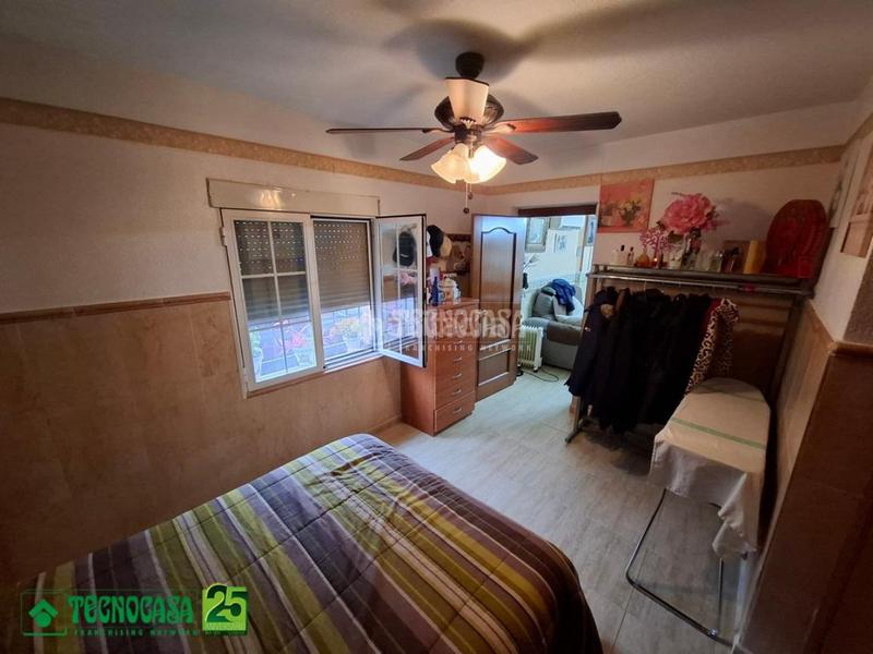 Foto 86a94661-91e0-4e6f-9d17-c09185551716. Casa aparellada a Santa María - Pío XII Ciudad Real