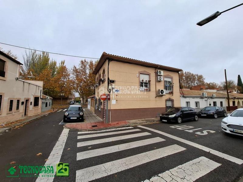 Foto bdc10993-0a24-4e5b-8ea6-04251e5fbb98. Casa aparellada a Santa María - Pío XII Ciudad Real