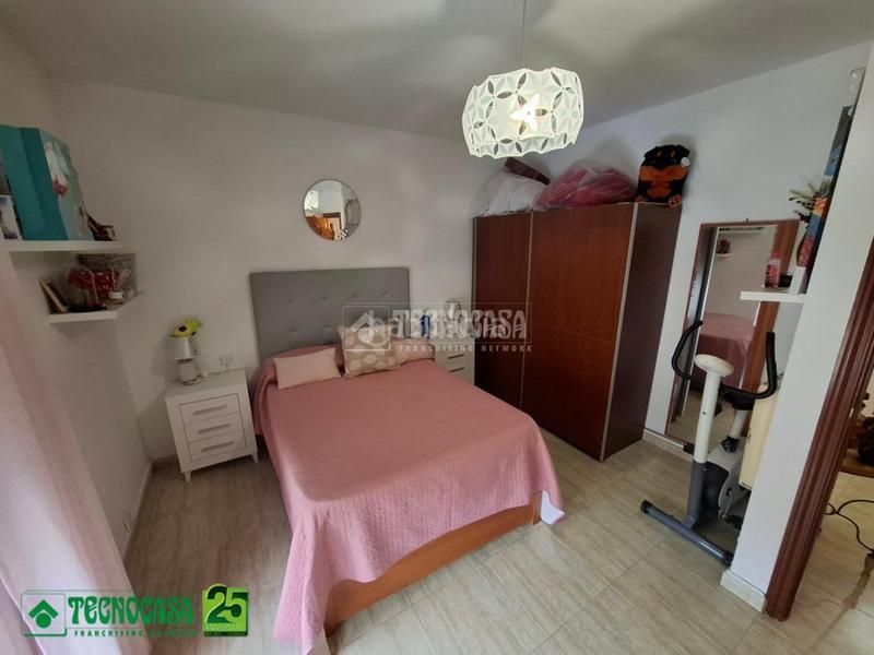 Foto cc17fbc3-0d4f-46cb-8413-66f73f00c9a3. Casa aparellada a Santa María - Pío XII Ciudad Real