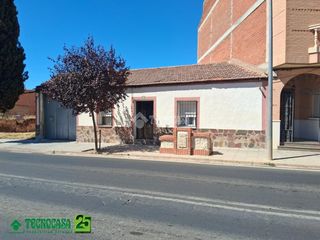 Doppelhaus  Av. de la provincia. Casa en venta en fuente el fresno